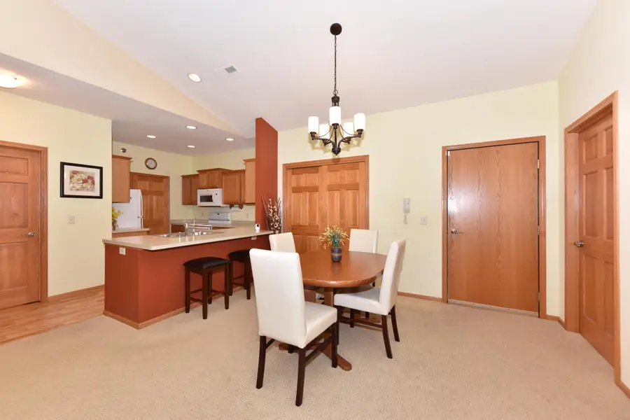 223 Fifth St, Hartford, WI 53027 - #3