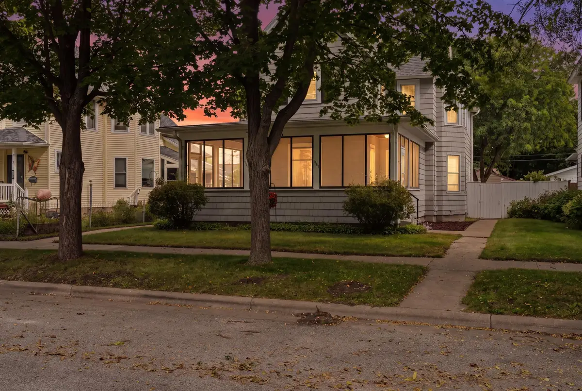 1536 Wood St, La Crosse, WI 54603 - #1