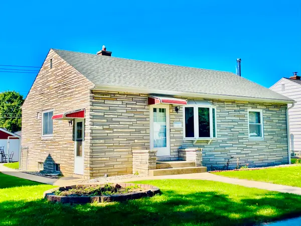 3253 S 68th St, Milwaukee, WI 53219