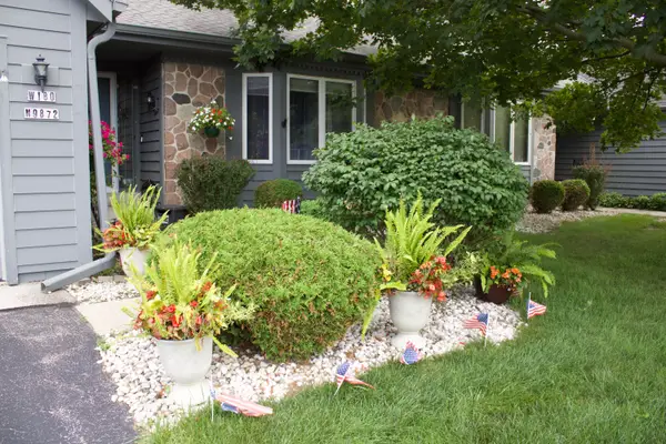 W180N9872 Riversbend Cir W, Germantown, WI 53022