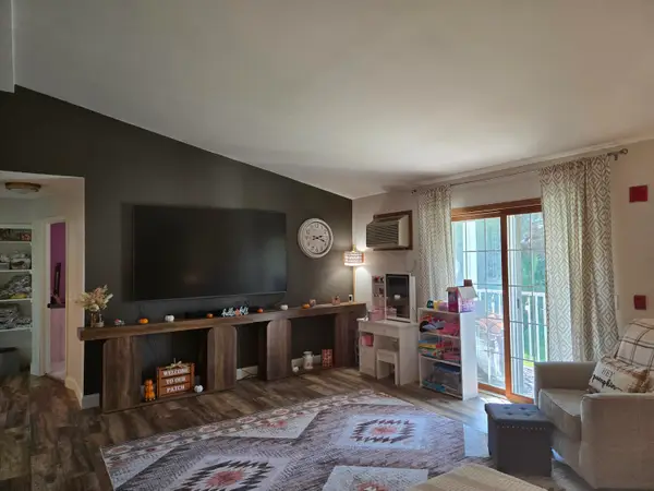 2134 Marie Ct, West Bend, WI 53095