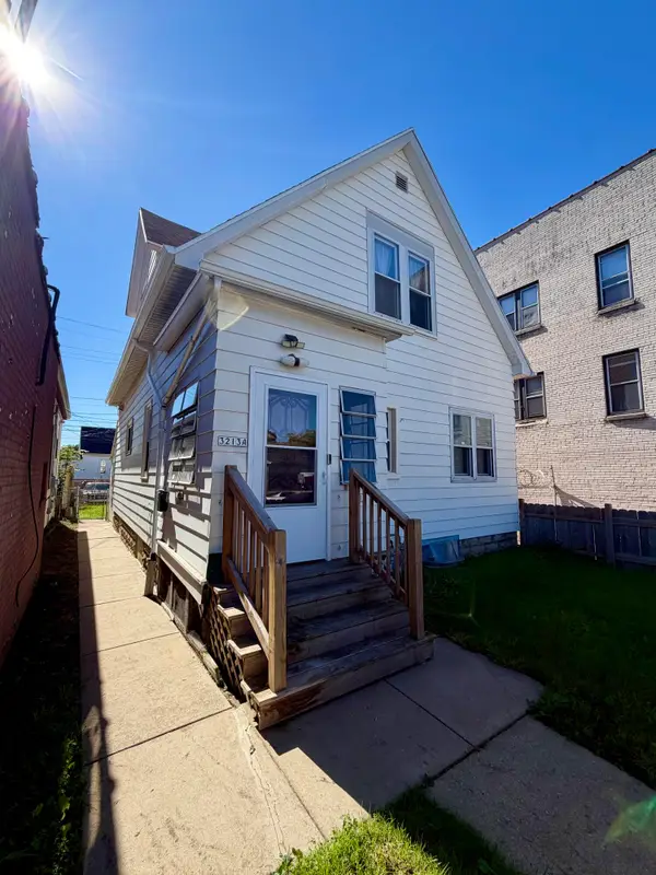 3213 W Lincoln Ave, Milwaukee, WI 53215