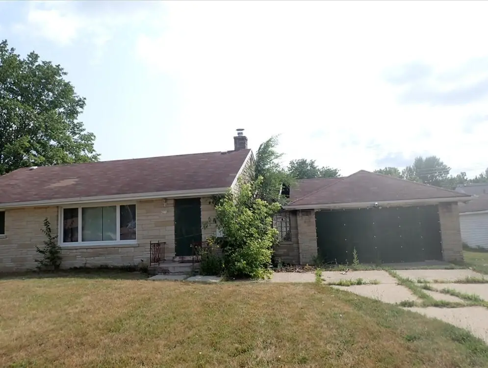 4272 N 64th St, Milwaukee, WI 53216 - #1