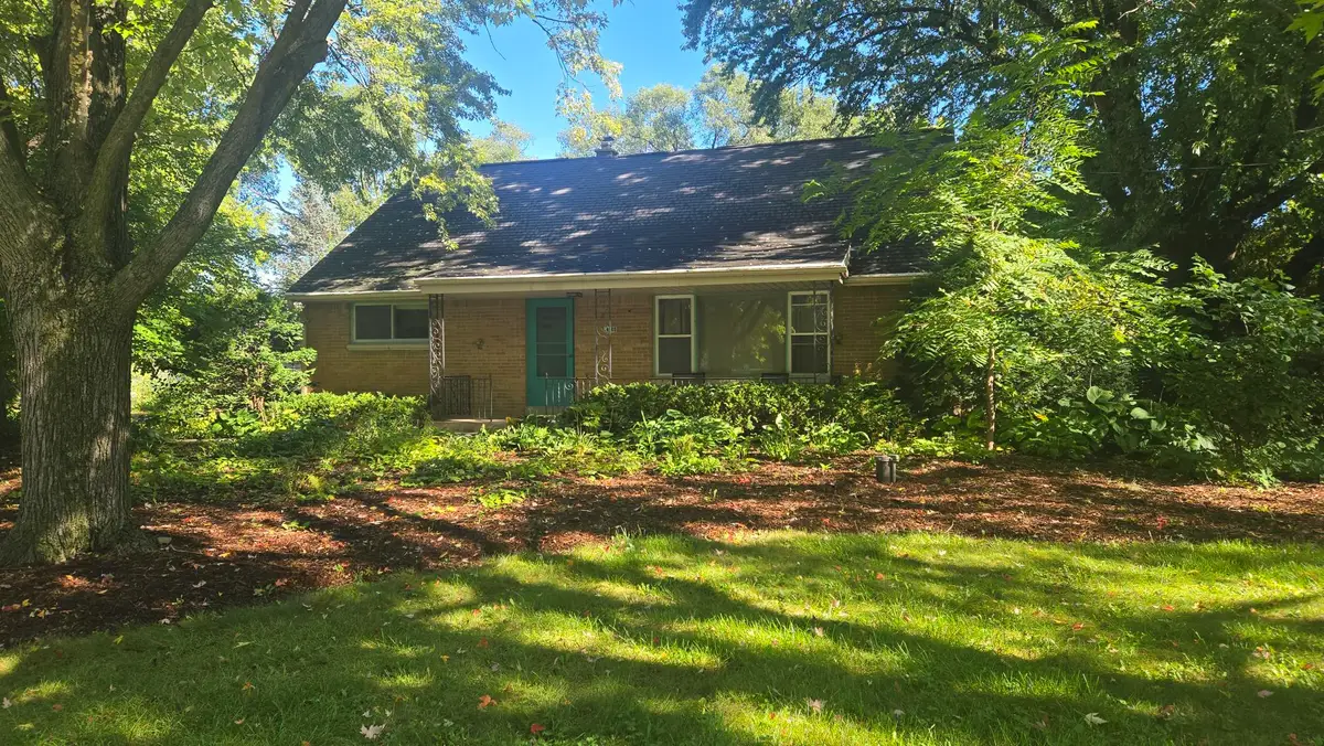 14460 W Lisbon Rd, Brookfield, WI 53005 - #1