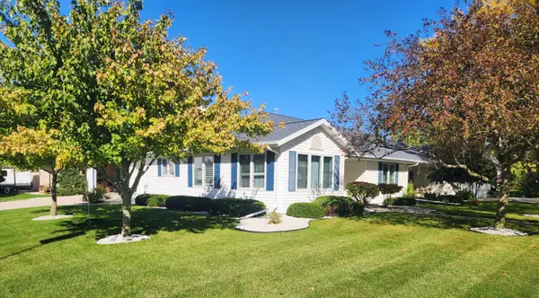 134 Ashland Ct, Sheboygan Falls, WI 53085