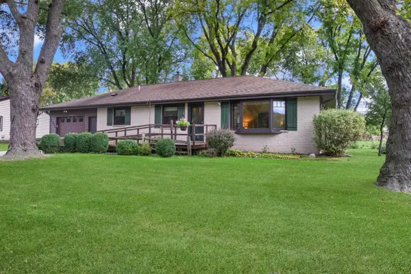1904 Chestnut St, West Bend, WI 53095