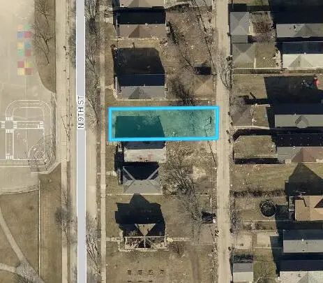 3200 N 9th St, Milwaukee, WI 53206