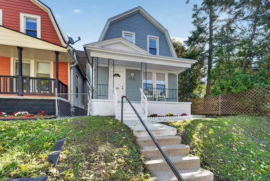 1224 S 25th St, Milwaukee, WI 53204 - #3