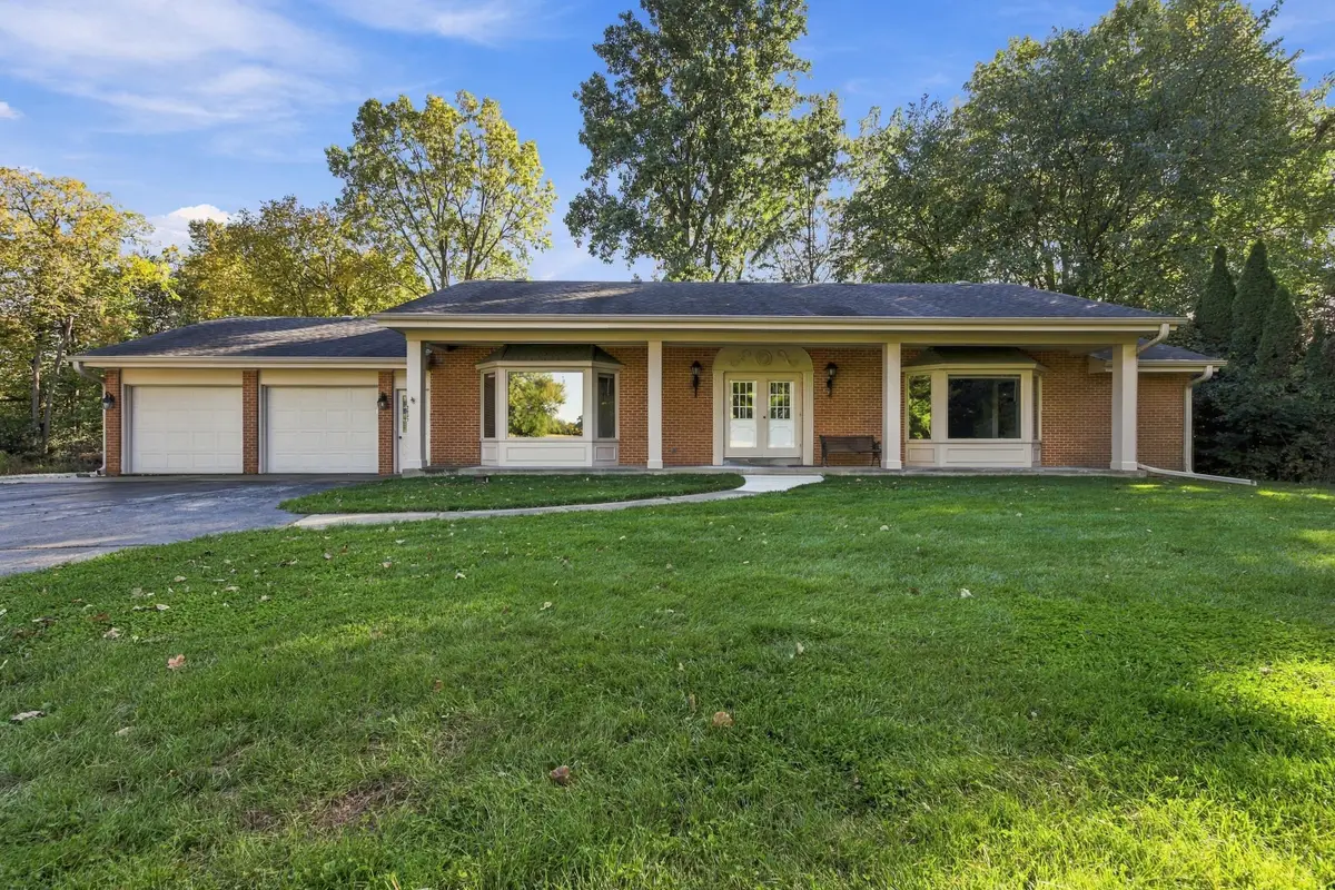 5937 4 Mile Rd, Caledonia, WI 53402 - #1