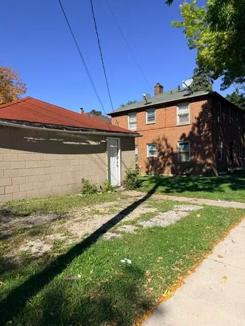 4403 W Capitol Dr N, Milwaukee, WI 53216 - #3