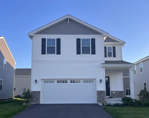 7151 Oakmont Rd, Mount Pleasant, WI 53403