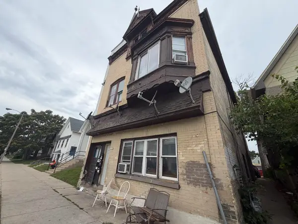 1412 W Greenfield Ave, Milwaukee, WI 53204