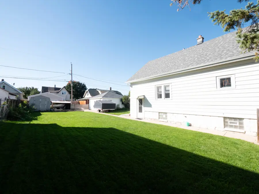 2131 S 62nd St, West Allis, WI 53219 - #2