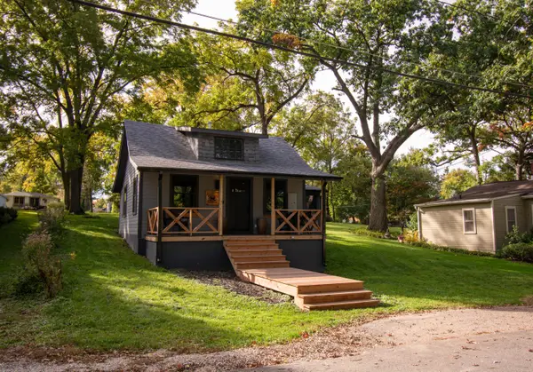 W3673 Oakrest Ave, Linn, WI 53147