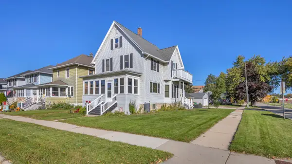 421 E 2nd St, Fond Du Lac, WI 54935