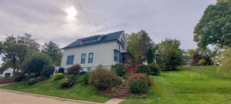220 Commerce St, Mayville, WI 53050 - #2