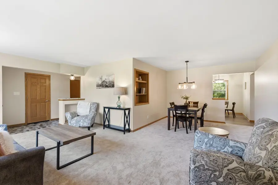 W173N7422 Joanne Dr, Menomonee Falls, WI 53051 - #3