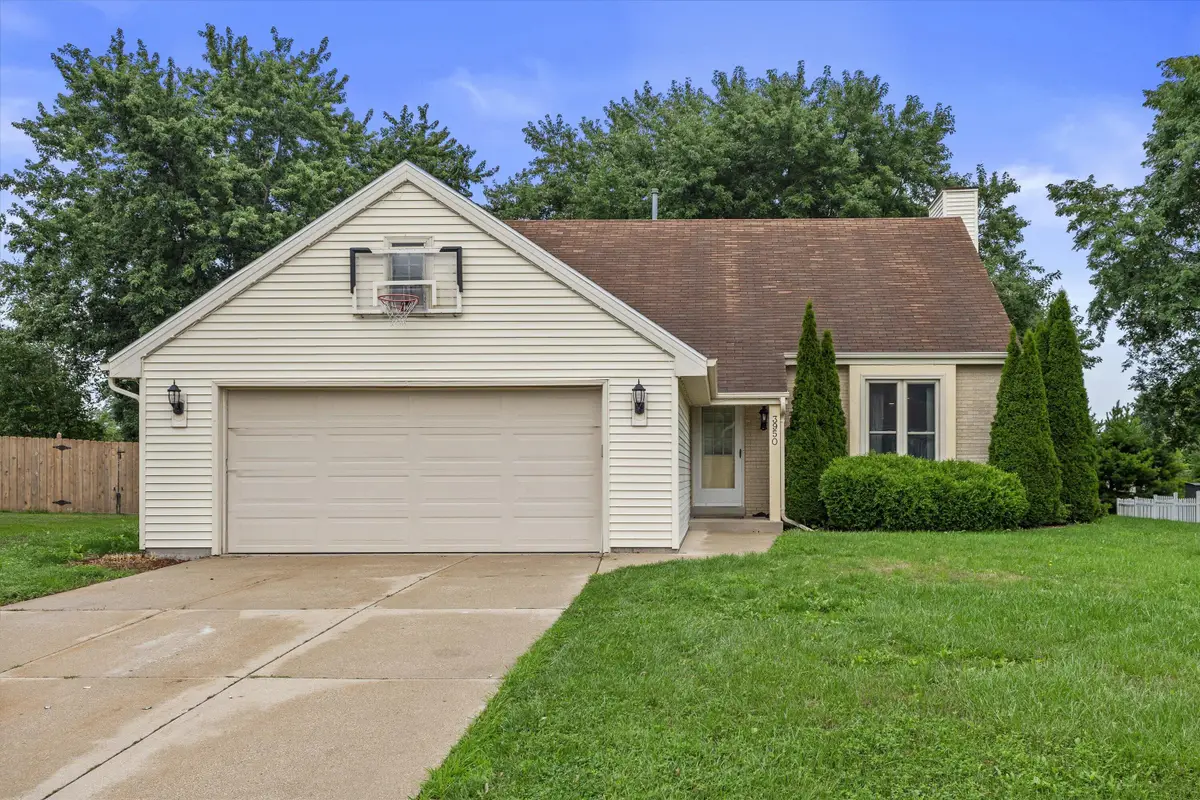 3950 W Minnesota Ave, Franklin, WI 53132 - #1