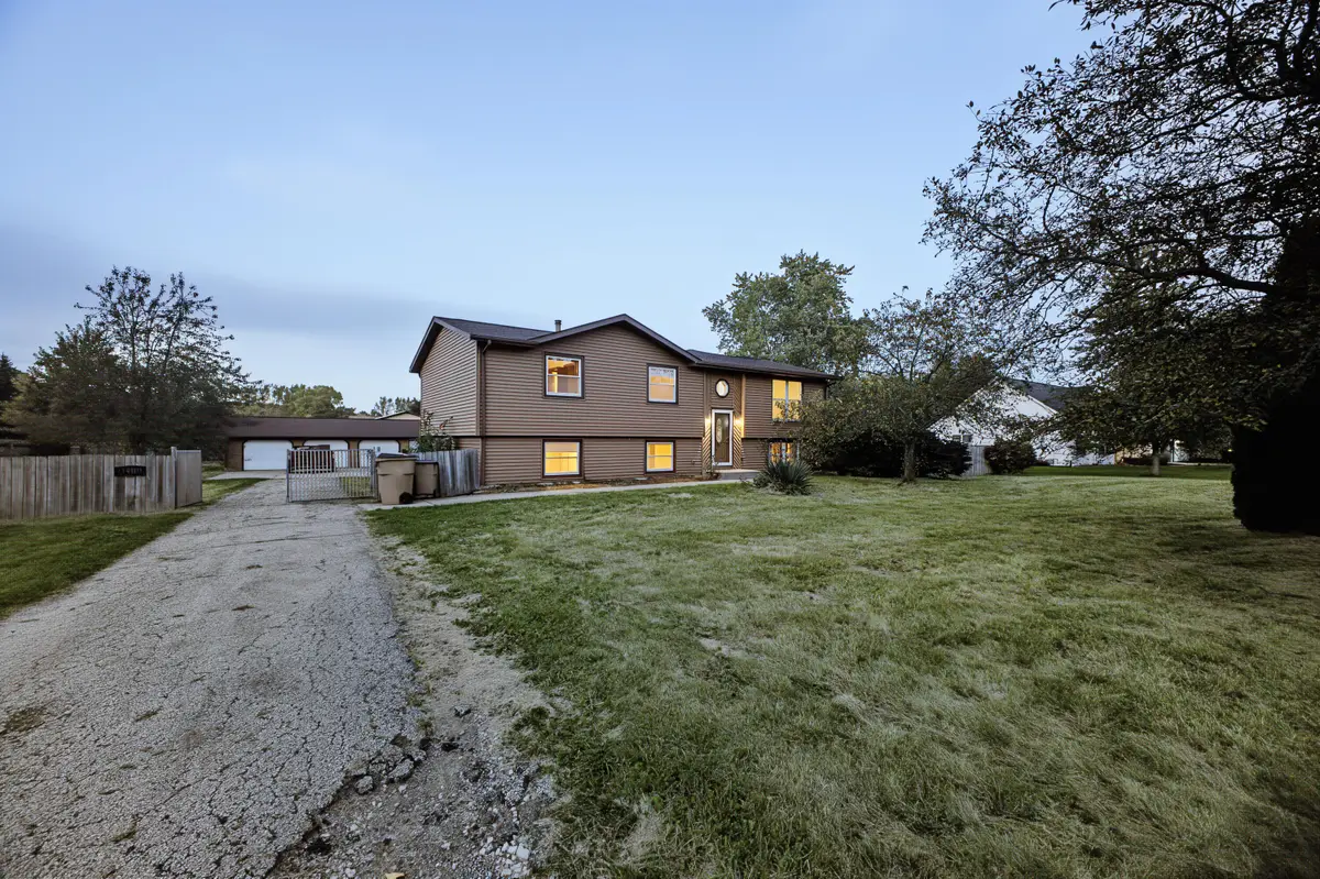 3400 116th St, Pleasant Prairie, WI 53158 - #1