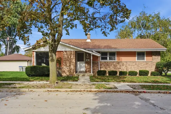 7708 W Tripoli Ave, Milwaukee, WI 53220