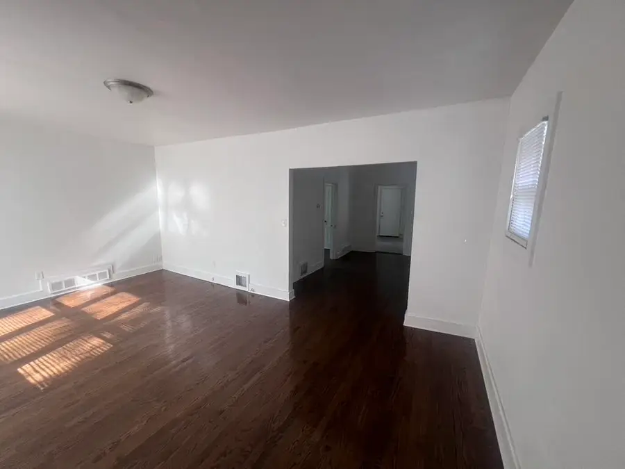 3138 N 11th St, Milwaukee, WI 53206 - #3