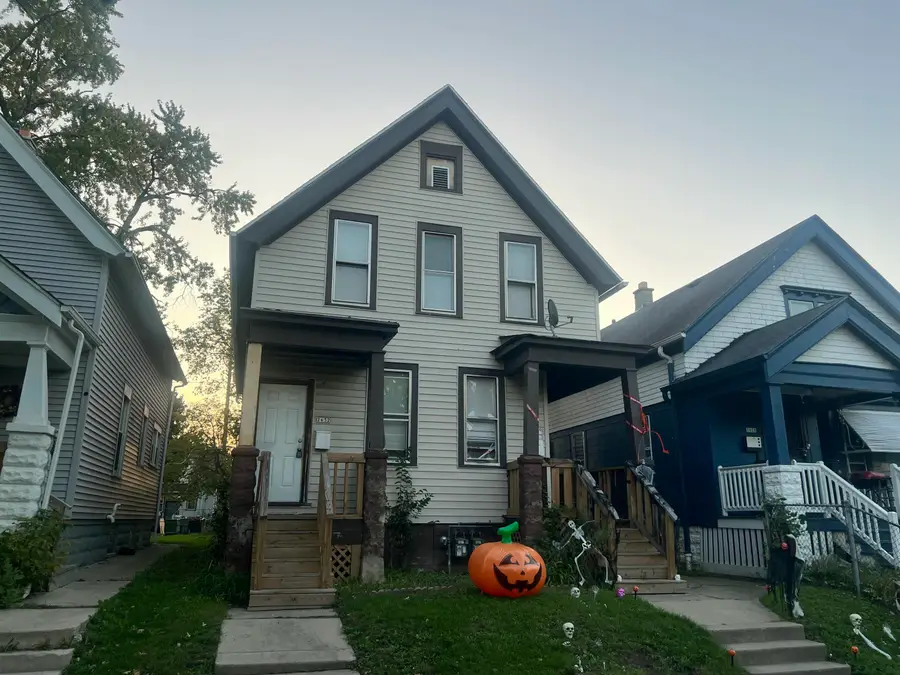 2630-2632 N 24th Pl, Milwaukee, WI 53206 - #2