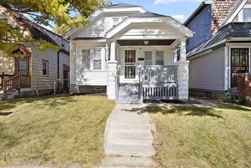 4232 W Auer Ave, Milwaukee, WI 53216 - #1