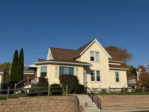 131 Reed St, Plymouth, WI 53073
