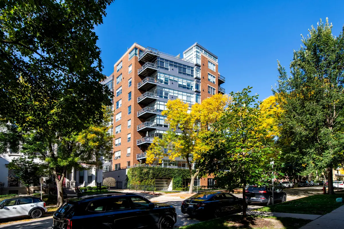 1111 N Marshall St, Milwaukee, WI 53202 - #1