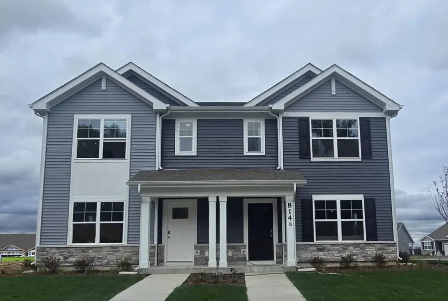 814 Heartland Dr, Burlington, WI 53105 - #2
