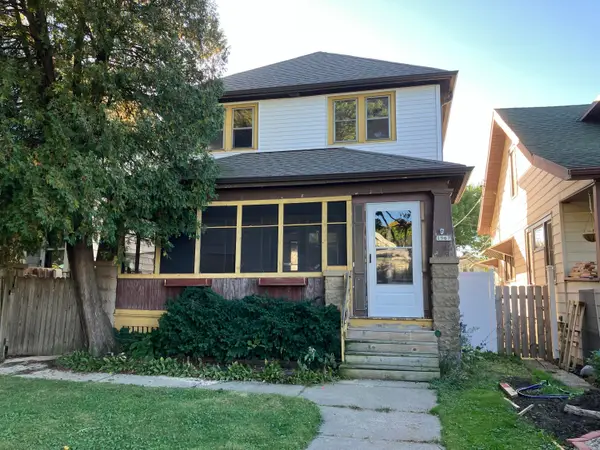 1967 S 71st St, West Allis, WI 53219