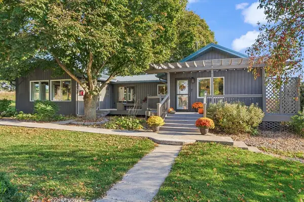 30974 Indigo Rd, Chatfield, MN 55935