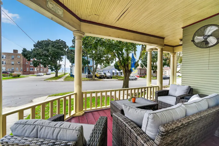 1502 Wisconsin Ave, Racine, WI 53403 - #2