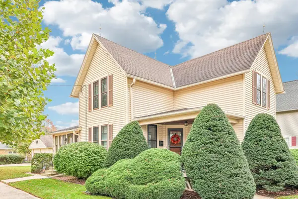 300 Edward St, Burlington, WI 53105