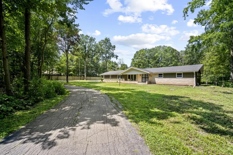 8441 S 20th St, Oak Creek, WI 53154 - #2