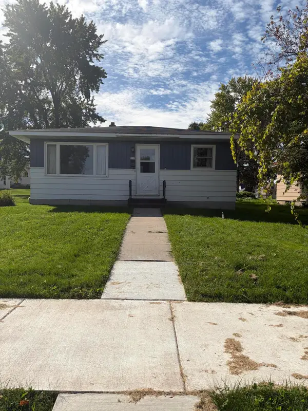 210 E 14th St, Marshfield, WI 54449