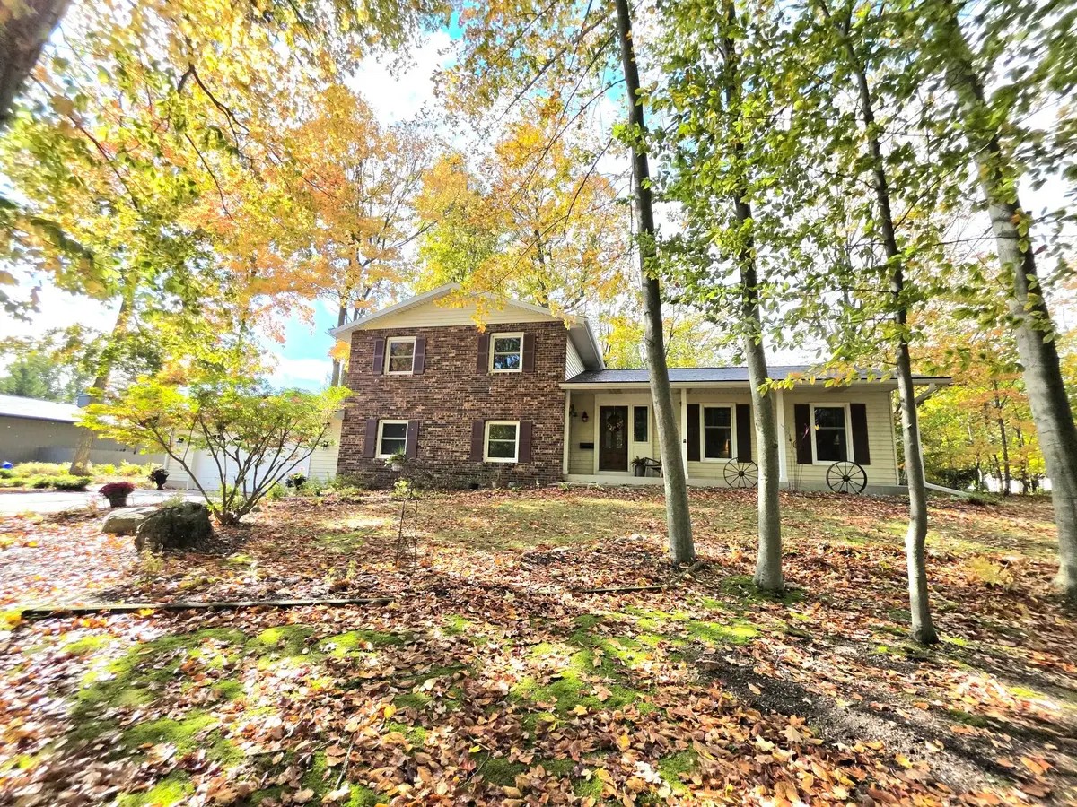4202 S 16th St, Wilson, WI 53081 - #1