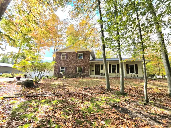 4202 S 16th St, Wilson, WI 53081