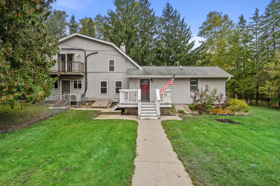 590 Decorah Rd, Trenton, WI 53095 - #3