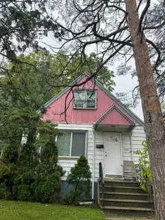 2225 W Hampton Ave, Milwaukee, WI 53209 - #1