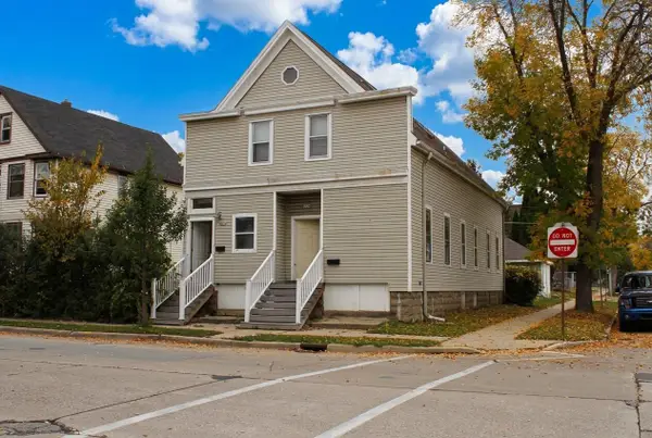 6200 W Mitchell St, West Allis, WI 53214