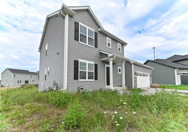 707 Ice Age Ct, Waterford, WI 53185