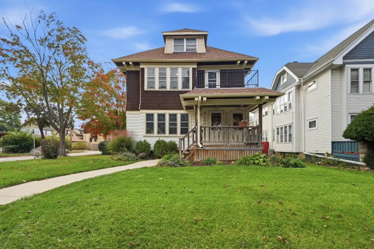 2803 N 48th St, Milwaukee, WI 53210 - #1