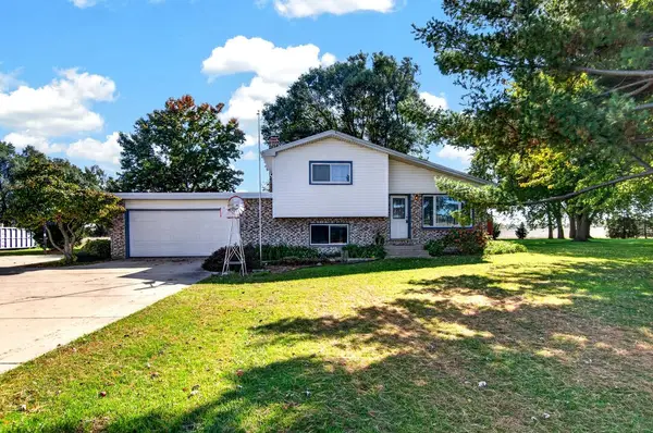 29611 31st St, Brighton, WI 53105