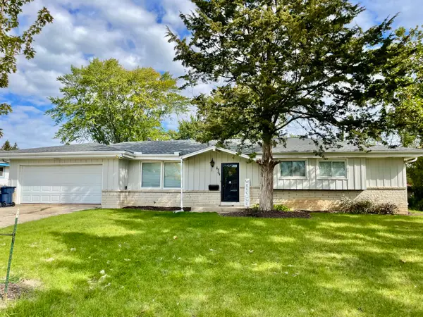 6864 N 85th St, Milwaukee, WI 53224