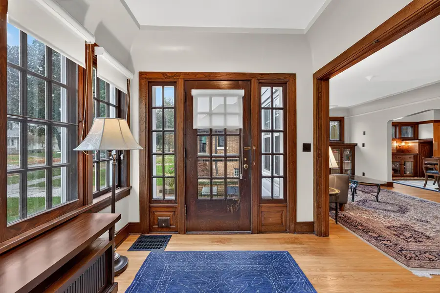 4101 N Larkin St, Shorewood, WI 53211 - #2