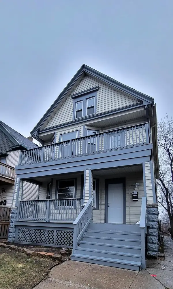 2478 S 5th St, Milwaukee, WI 53207