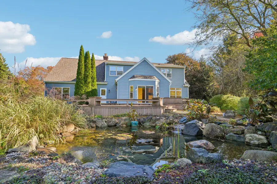 1357 Cedarton Pkwy, Grafton, WI 53024 - #2