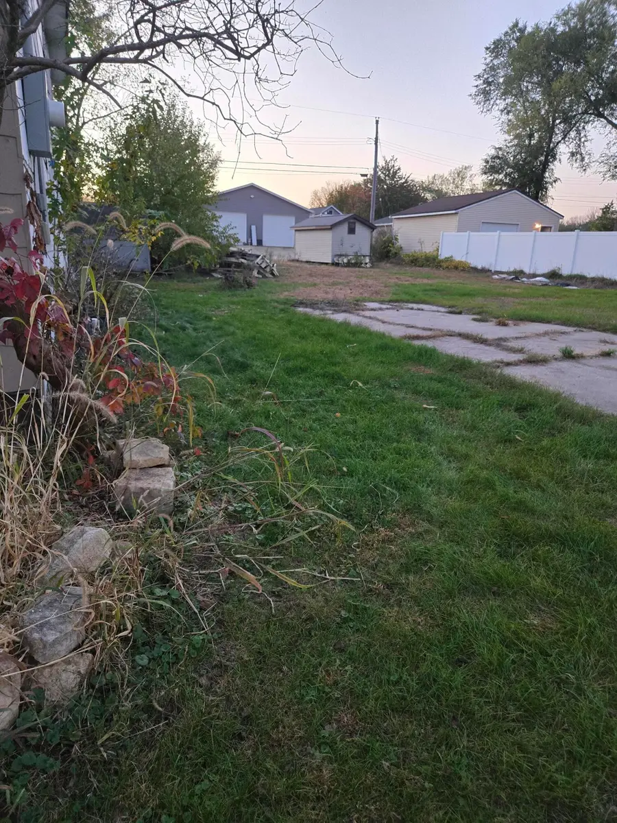 1715 Bainbridge St, La Crosse, WI 54603 - #2