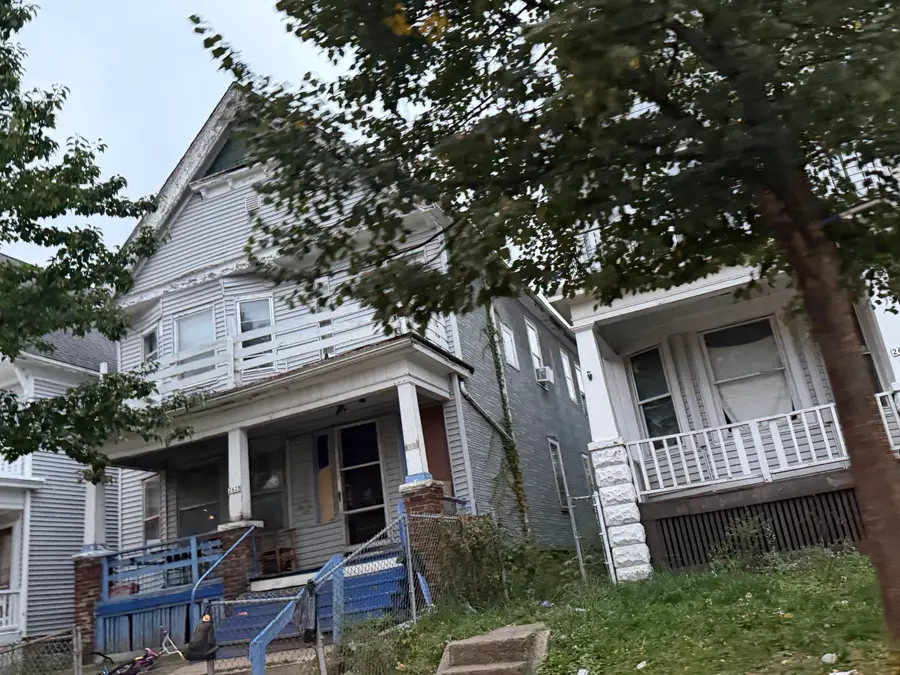 2623 N 29th St, Milwaukee, WI 53210 - #3